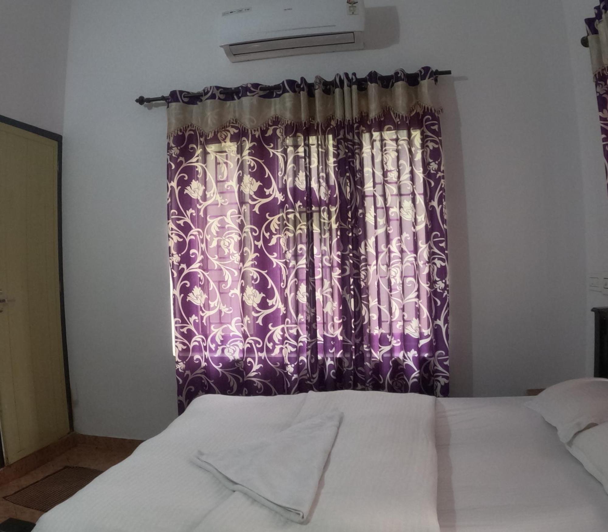 7TH HEAVEN Kannur Chakkarakkal Bagian luar foto