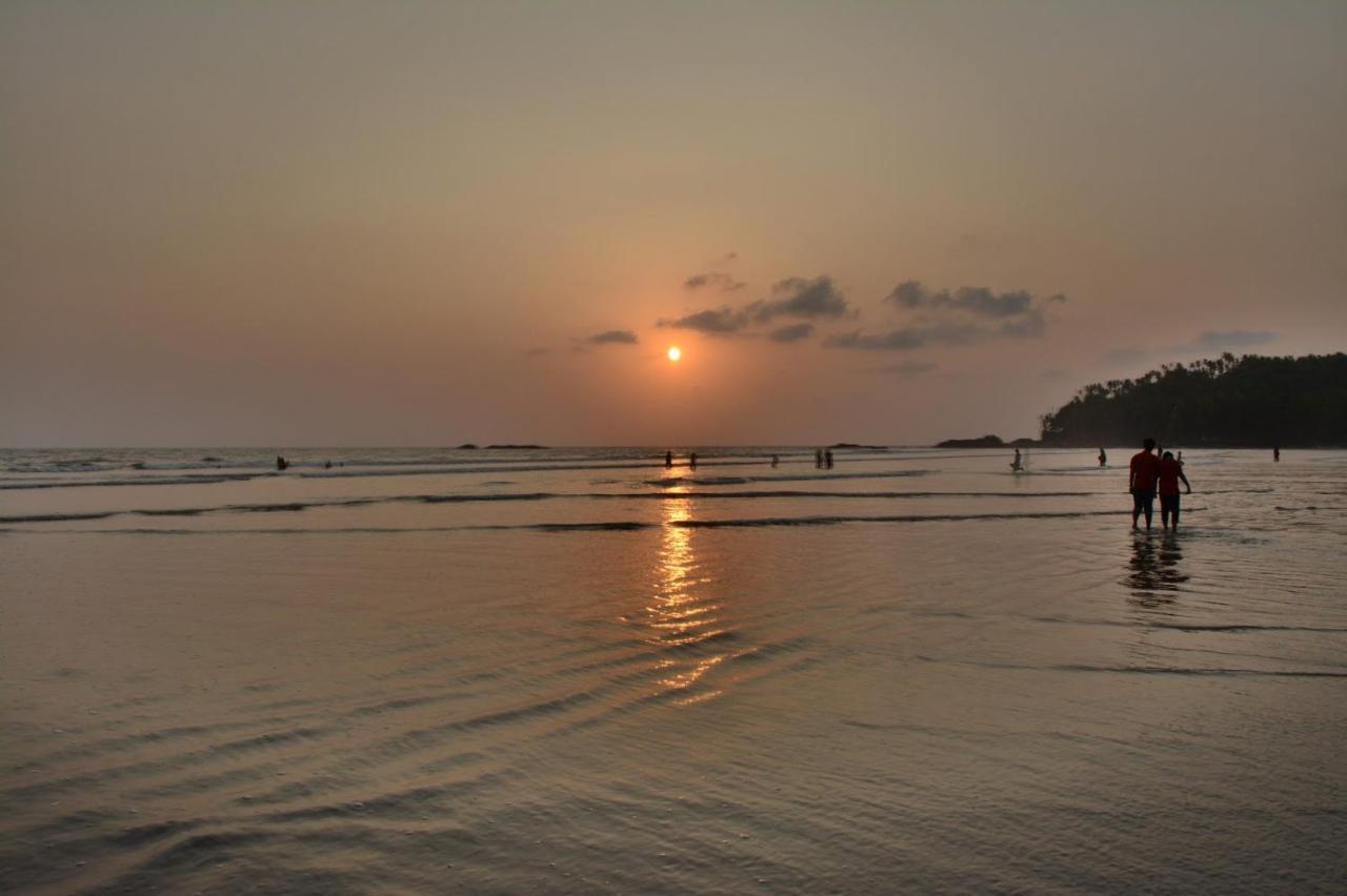 7TH HEAVEN Kannur Chakkarakkal Bagian luar foto