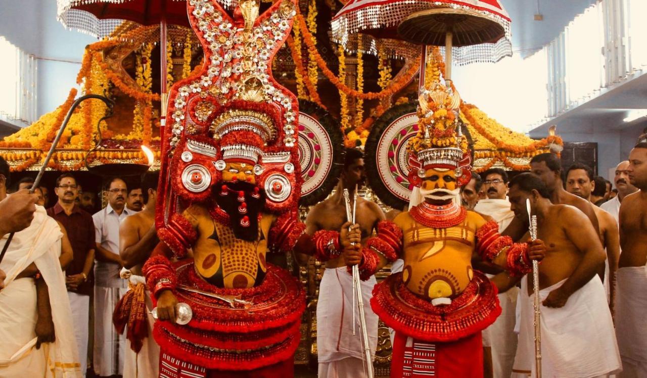 7TH HEAVEN Kannur Chakkarakkal Bagian luar foto